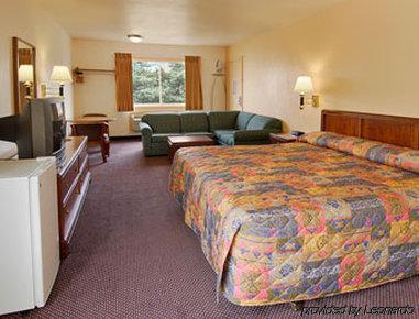 Belmont Inn And Suites Hampton Room photo